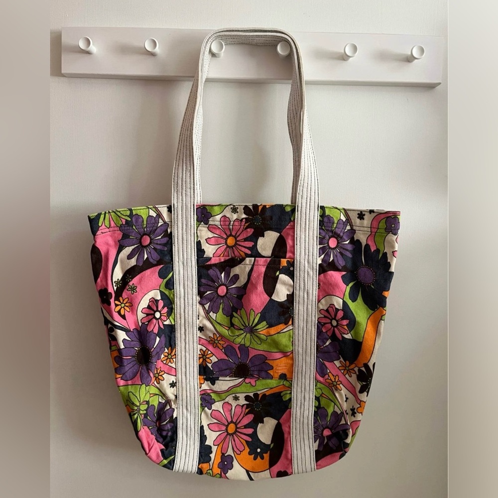 Urban Outfitters Multicolor Floral Tote